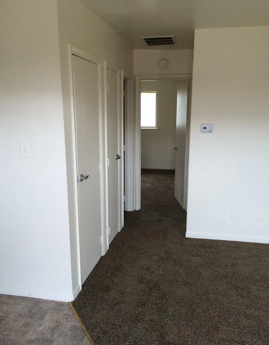 1 bed, $600 — Photo 2