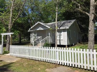 1094 Gum St, Olla, LA 71465