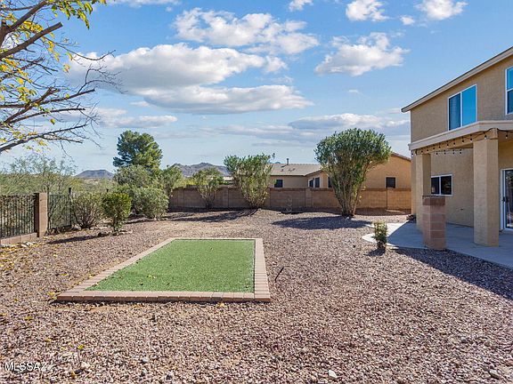 3rd image of 511 E Sterling Canyon Dr
