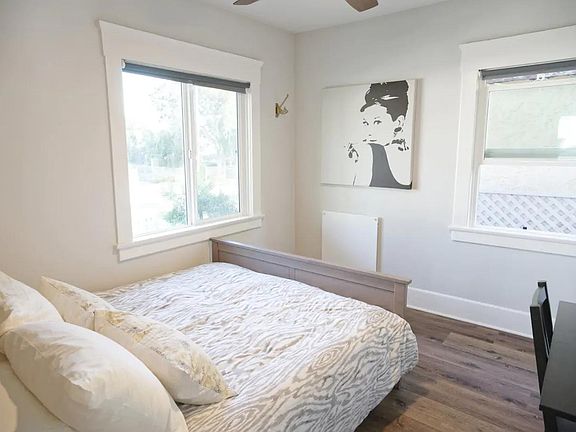 5th image of 834 30th St