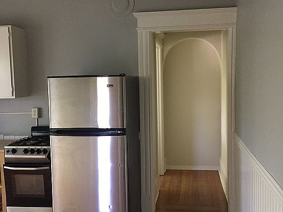 2nd image of 233 E William St