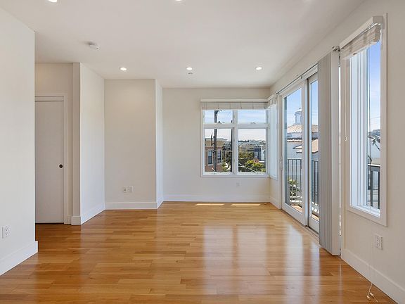 3rd image of 3520 20th St #7