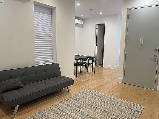 2nd image of 235 Bainbridge St APT 1