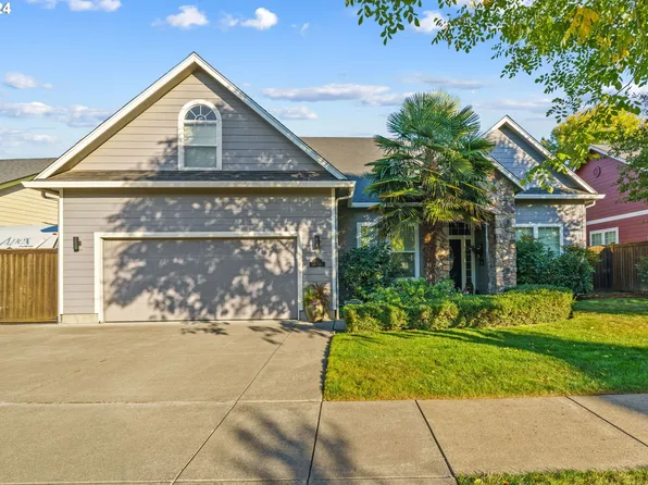 2497 Borders Dr, Eugene, OR 97404