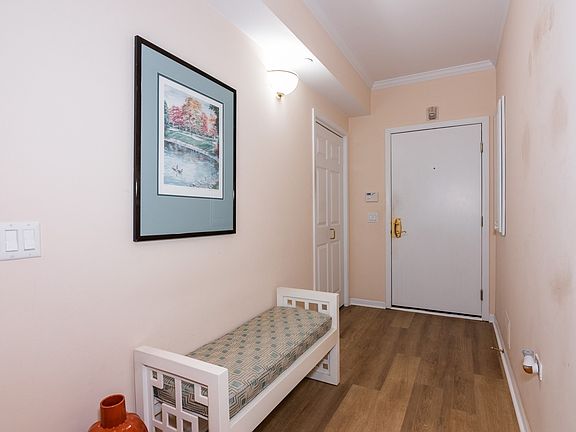 2nd image of 111 N Wheaton Ave Unit 102