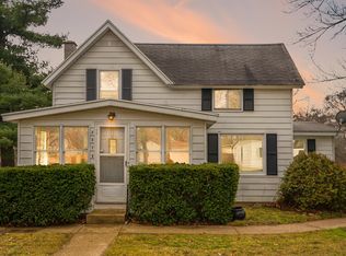 327 Robinson St, Allegan, MI 49010