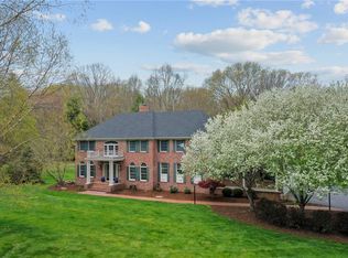 80 Pheasant Dr, East Greenwich, RI 02818