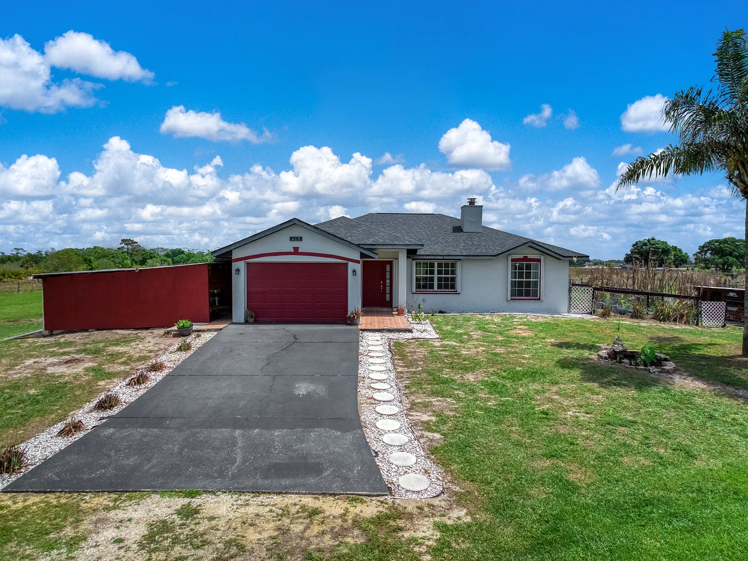 5 bed, 2028 sqft, $6,000 — Photo 2