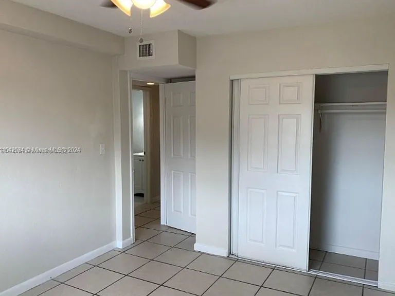2331 Adams St #2324 — Photo 7