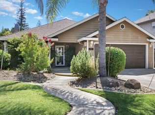 208 N Hutchins St, Lodi, CA 95240