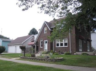 2112 Ottawa River Rd, Toledo, OH 43611