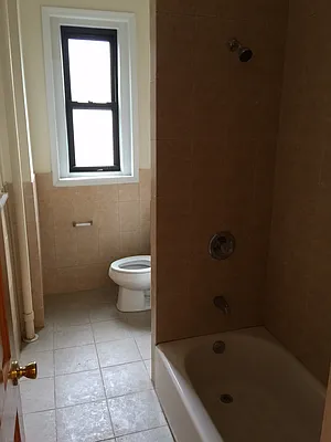 Rented by Abba Realty Associates INC | media 33