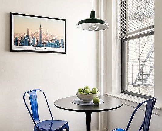 5th image of 253 W 16th St APT 2D