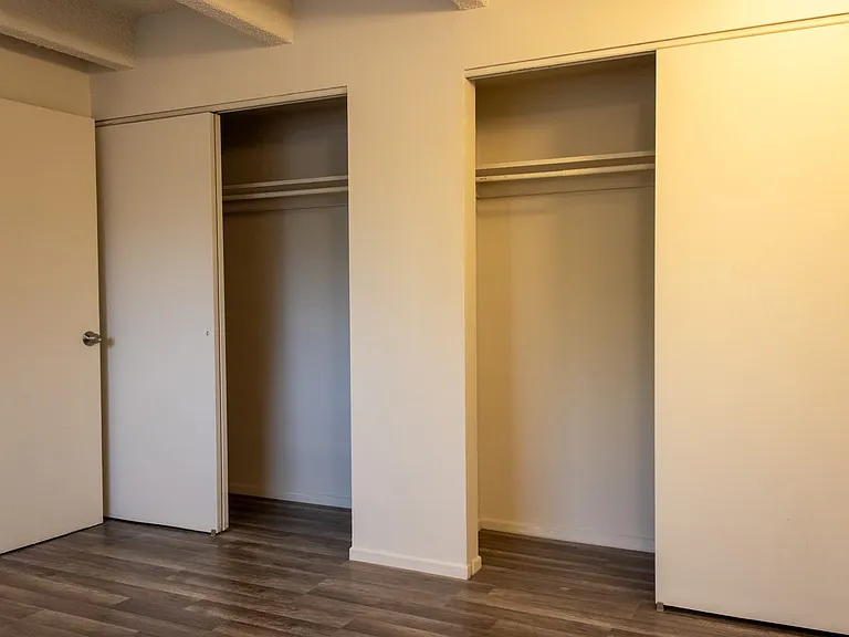 The Ramac Apartments — Photo 8