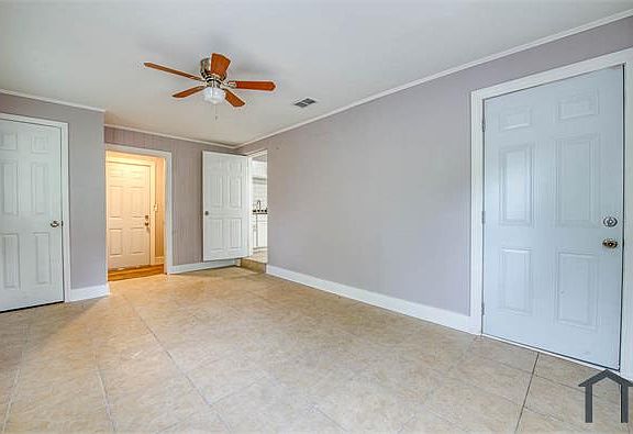 5th image of 9157 3rd Ave