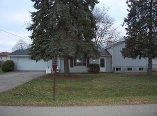 4382 Barnes Ave, Burton, MI 48529