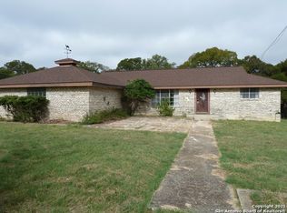 263 Center Point Dr E, Center Pt, TX 78010