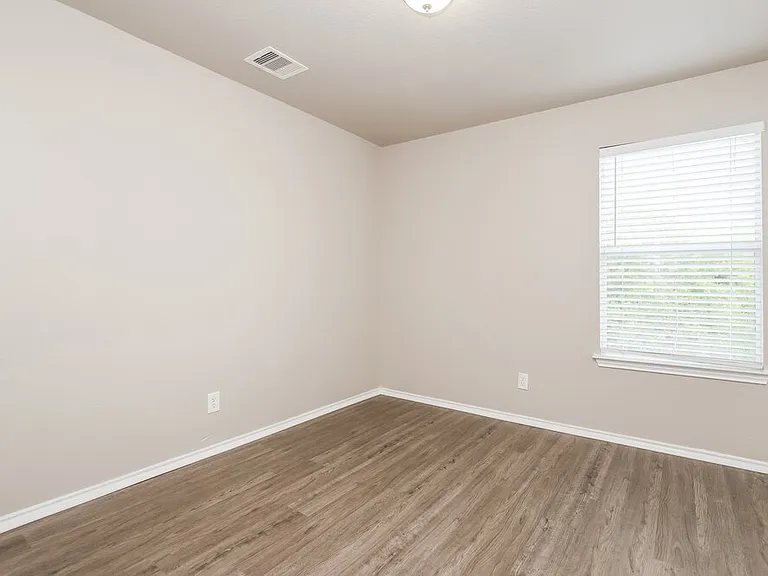 7858 Hedrick Farm — Photo 17
