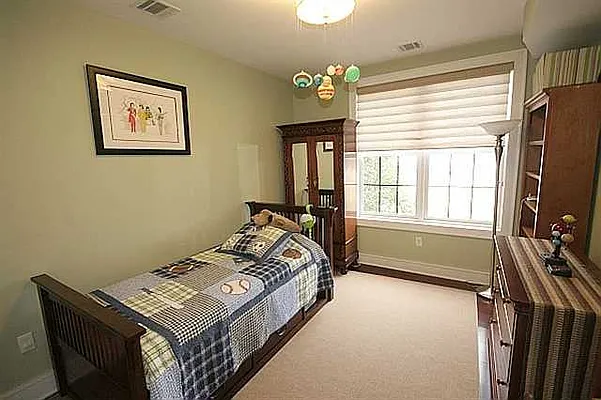 Sold by Hudson Place Realty | media 7