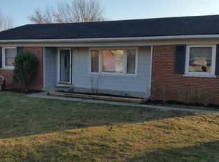 221 Radcliffe Rd, Lexington, KY 40505