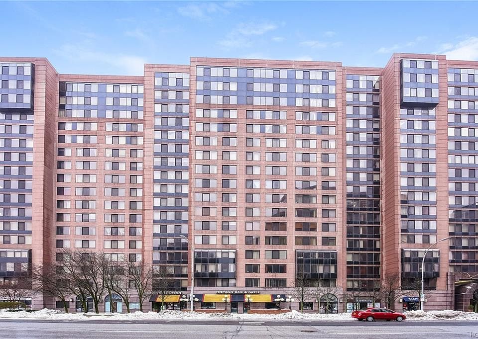 1st image of 4 Martine Ave #1607