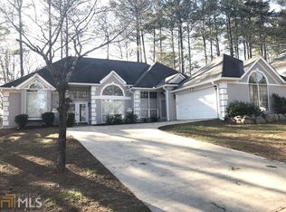 865 Pine Ridge Ct, Stone Mountain, GA 30087