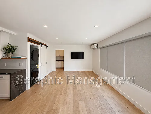 425 15th St #D Photo 1