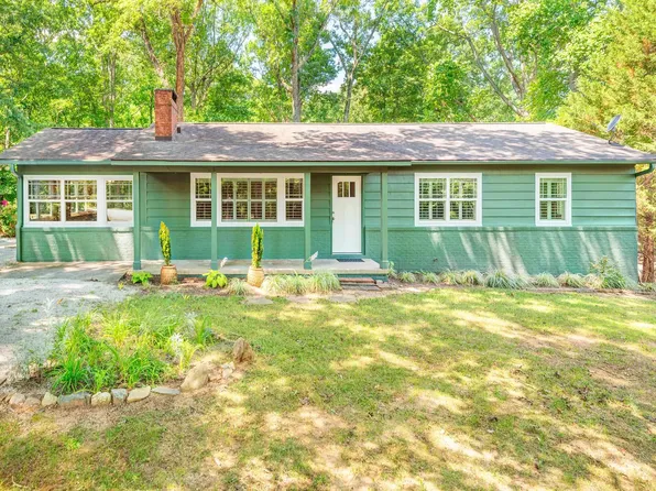 122 Lanier Dr, Landrum, SC 29356