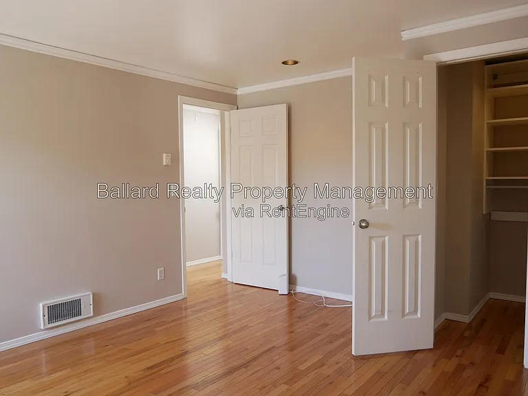 3216 14th Ave W #202 — Photo 15