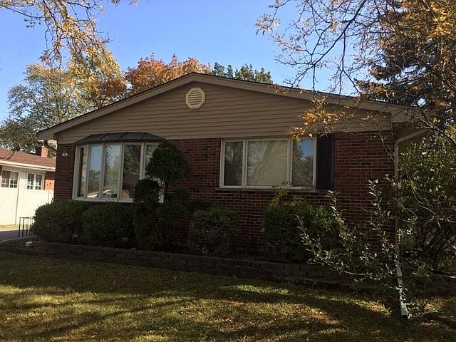 1st image of 6 E Greenbriar Ave