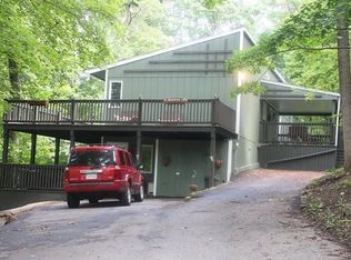 2186 Mountain Pass Rd, Troutville, VA 24175