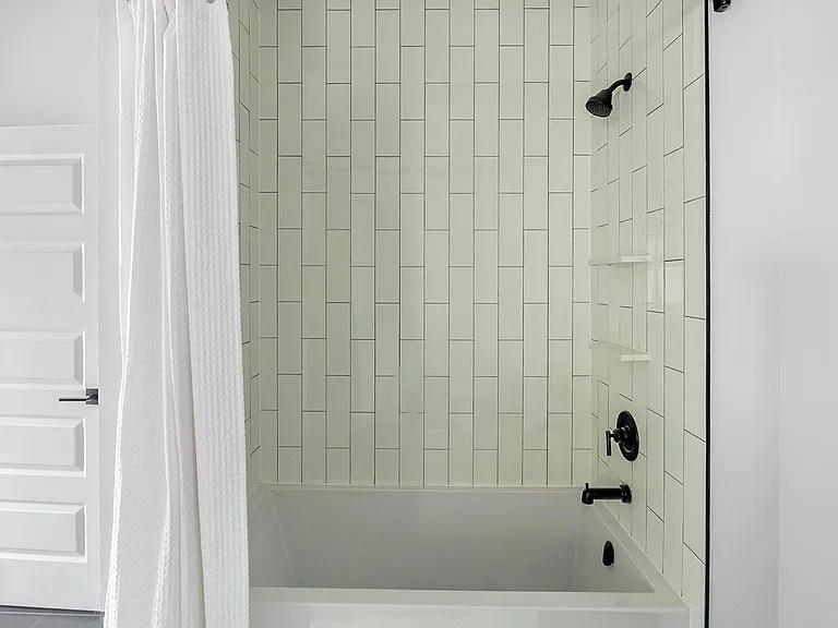 2500 Longview St #411 — Photo 18