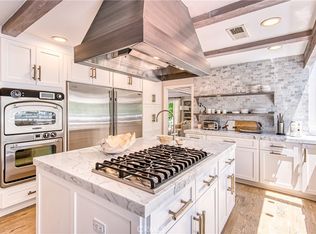 1714 Starlight Cir, Newport Beach, CA 92660