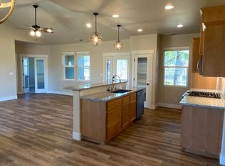 658 Madrone Way, Paradise, CA 95969