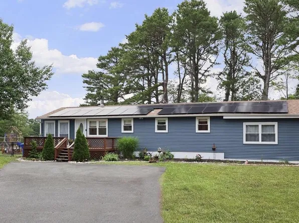 6 Shore Cir, Browns Mills, NJ 08015