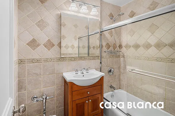 Sold by Casa Blanca Real Estate | media 6