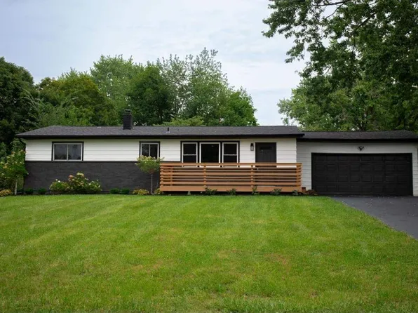 2923 Rolling Dr, Richmond, IN 47374