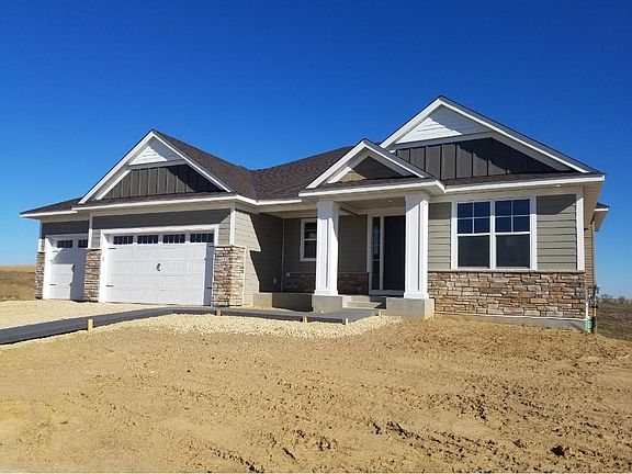 Lakeview Model Brochure.pdf