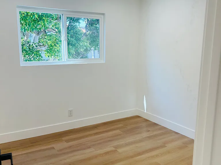 811 Alabama St #3 — Photo 12
