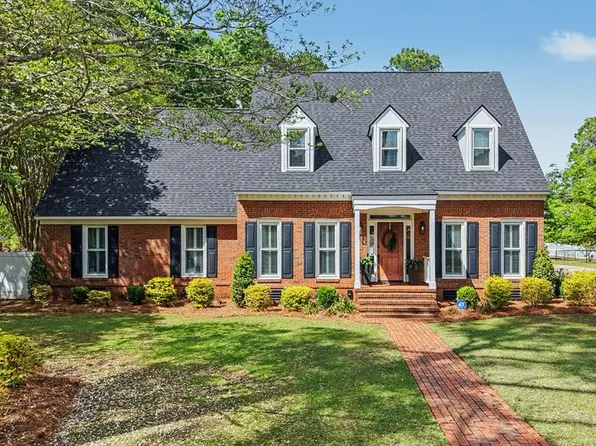 2613 Kenilworth Dr, Albany, GA 31707