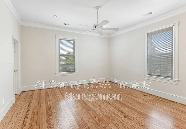 8753 Signal Hill Rd #3 — Photo 16
