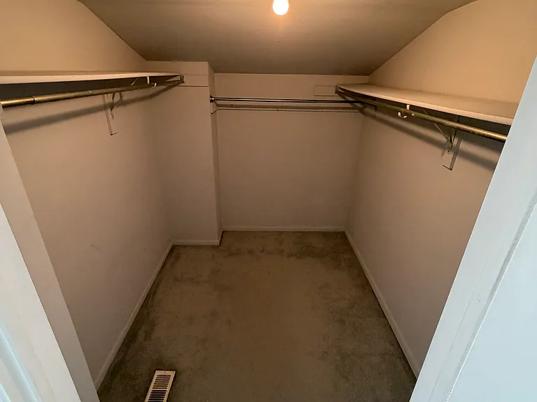 2904 State Hill Rd #F9 — Photo 3