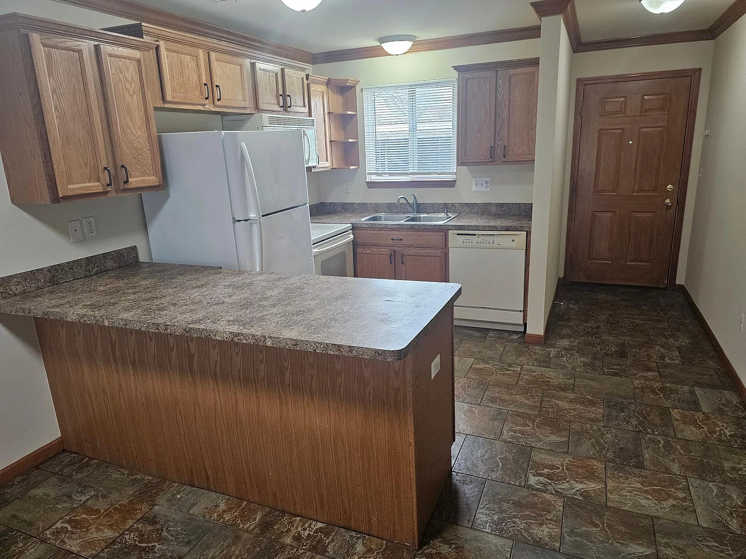 30150 Wedgewood Circle — Photo 2