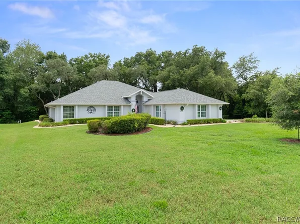 1523 N Marlborough Loop, Crystal River, FL 34429