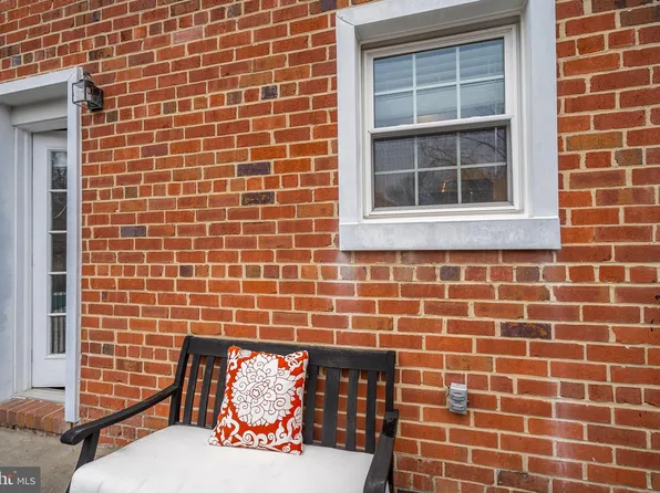 3404 25th St S, Arlington, VA