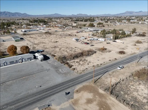 4620 Vicki Ann Rd, Pahrump, NV 89048