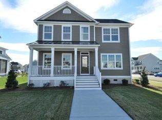 3308 Meanley Dr, Chesapeake, VA 23323