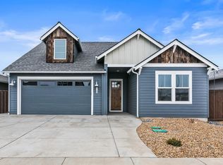 4177 SW 42nd St, Redmond, OR 97756