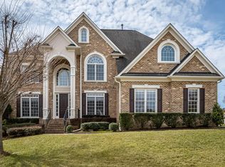 2000 Falls Farm Xing, Raleigh, NC 27614