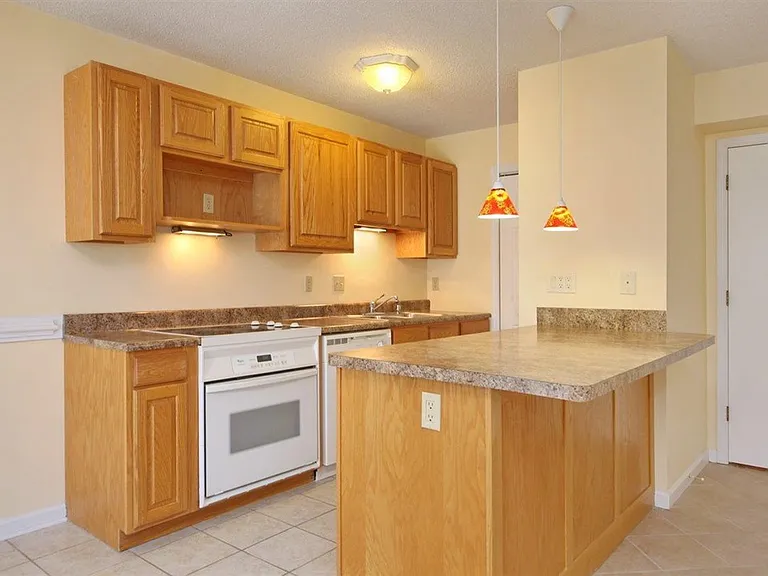 503 Pinewood Rd #5 — Photo 11